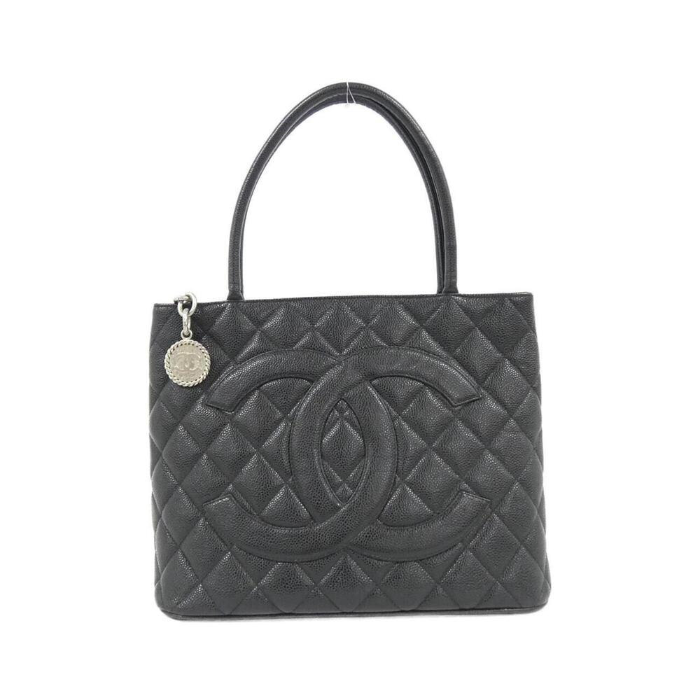 Chanel 1804 handbag